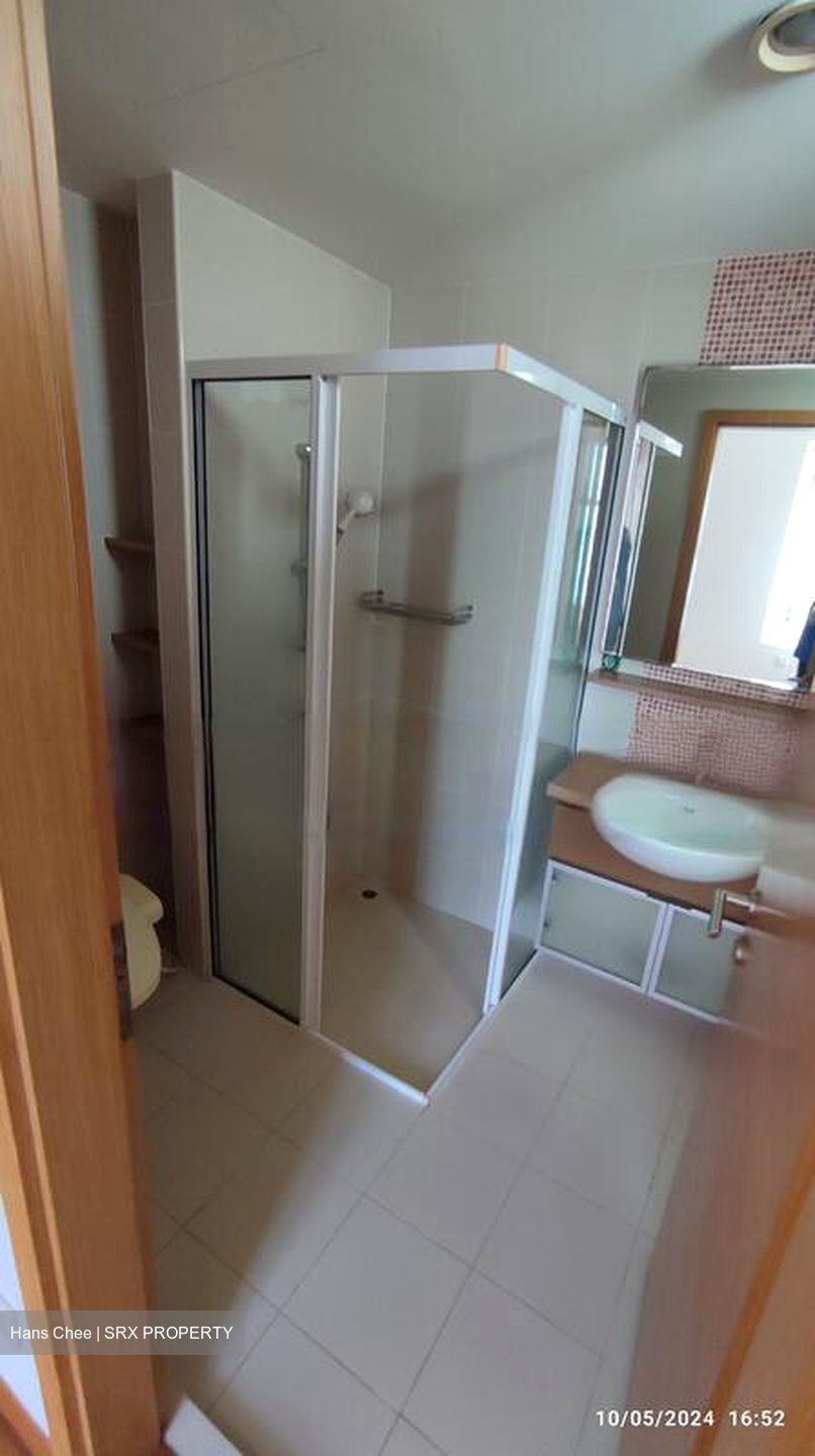 Savannah Condopark (D18), Condominium #455940281